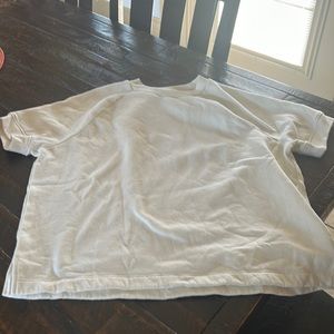 Boxy off white short sleeve sweatshirt. Only worn twice!!! Excellent condition!